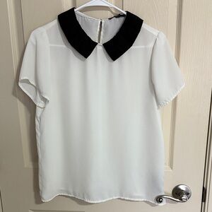 Forever 21 Black-Collared White Blouse